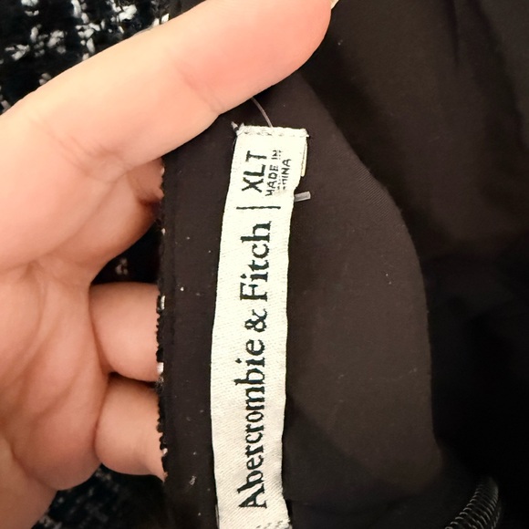 Abercrombie & Fitch Black and White Tweed Dress - Picture 4 of 4